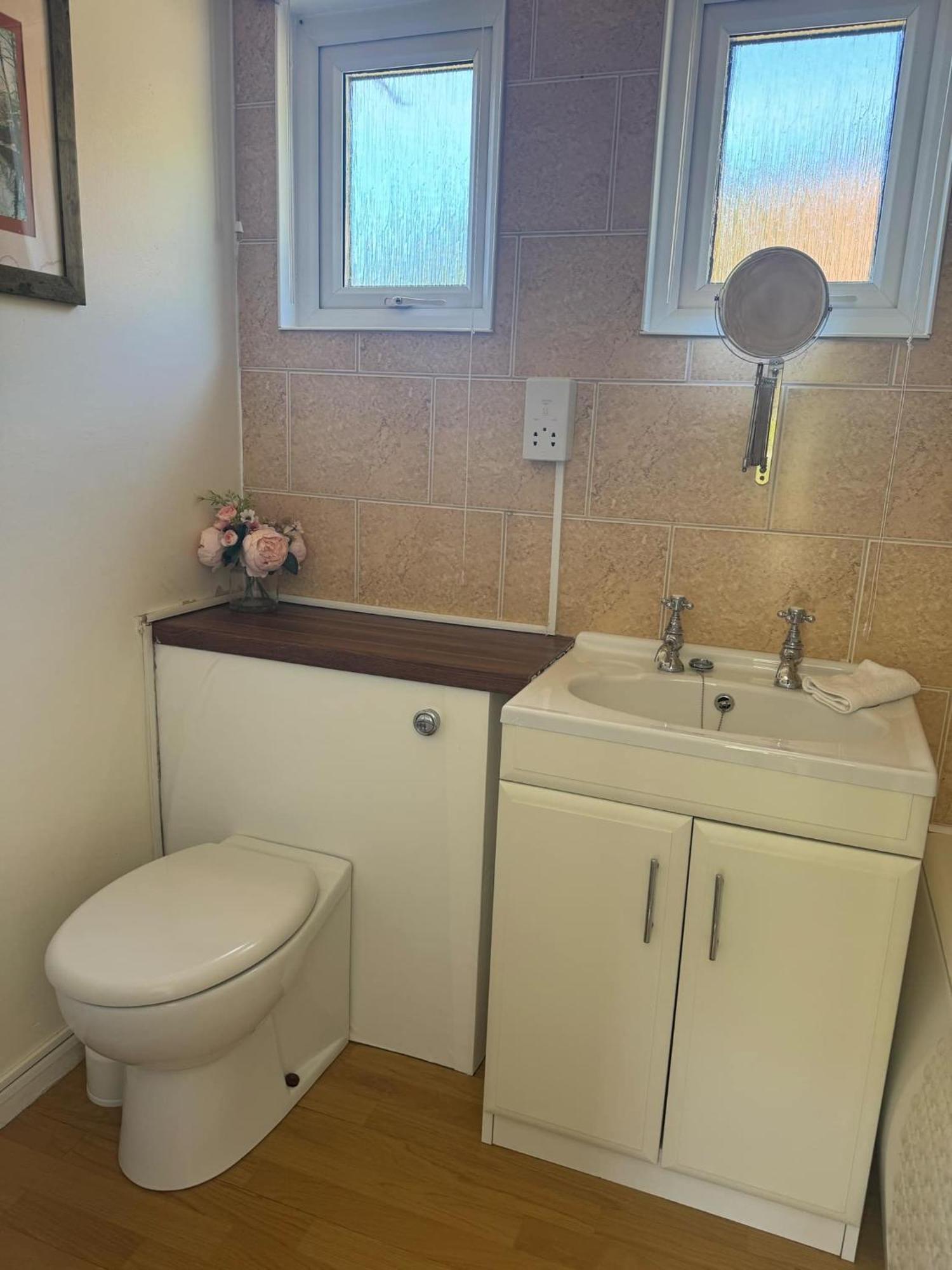 فندق Whispering Creek نيو كي المظهر الخارجي الصورة
